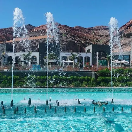 Big Puerto Rico With Heated Saltwater Jacuzzi Pool & Bbq & Private Parking Apartment Puerto Rico (Gran Canaria)