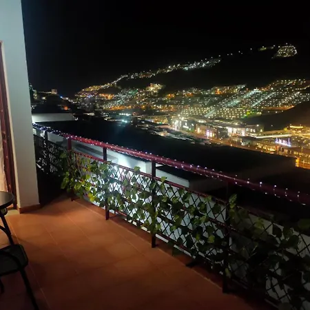 Big Puerto Rico With Heated Saltwater Jacuzzi Pool & Bbq & Private Parking *