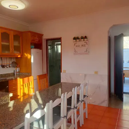 Big Puerto Rico With Heated Saltwater Jacuzzi Pool & Bbq & Private Parking Apartment *