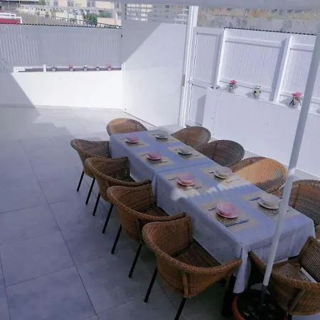 Big Puerto Rico With Heated Saltwater Jacuzzi Pool & Bbq & Private Parking *