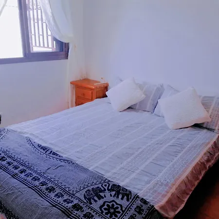 Big Puerto Rico With Heated Saltwater Jacuzzi Pool & Bbq & Private Parking Apartment *